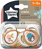 זוג מוצצים 6-18m חודשים Moda - לבנות - מבית Tommee Tippee זוג מוצצים 6-18m חודשים Moda - לבנות - מבית Tommee Tippee